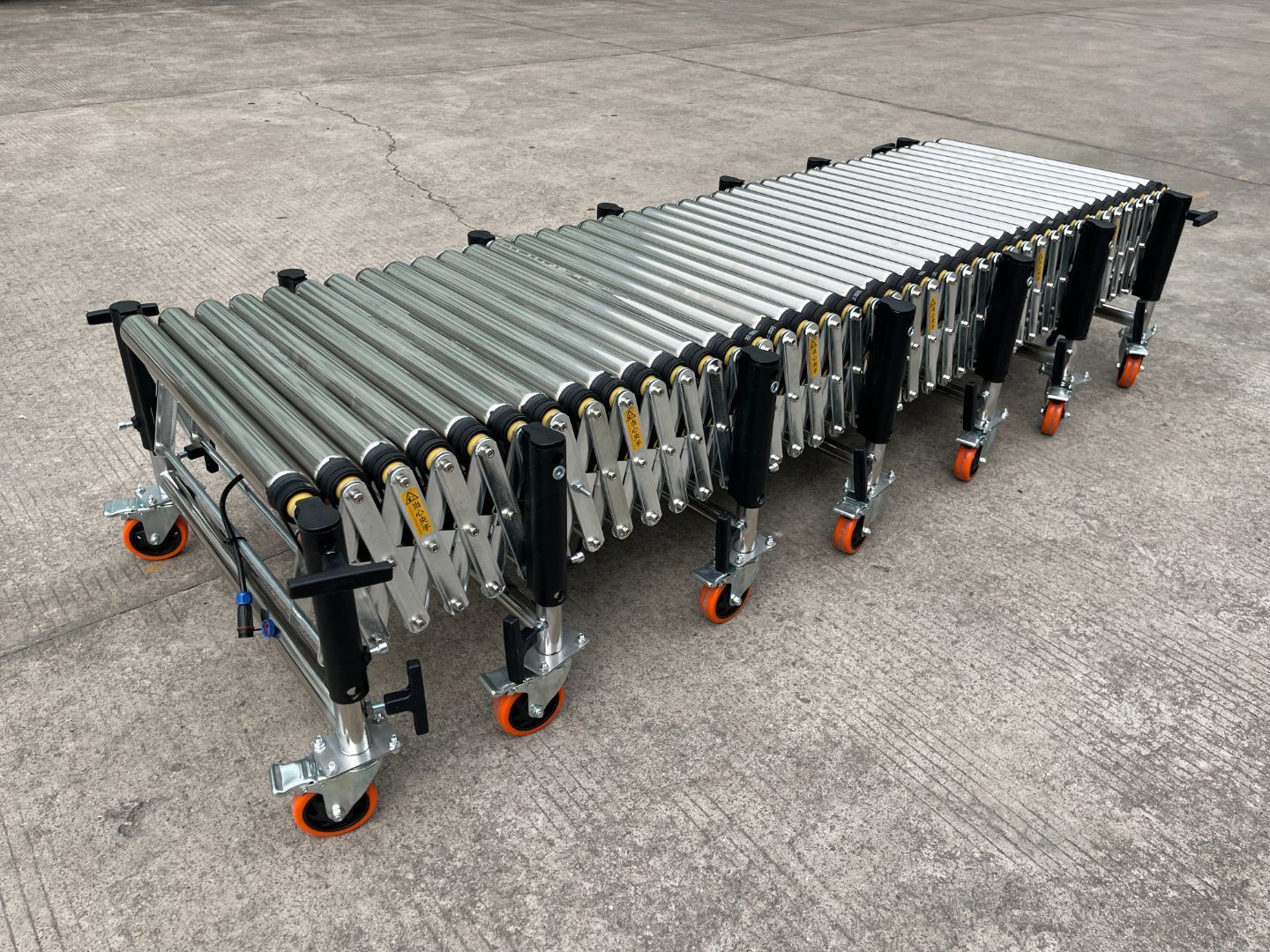 Planning warehouse line length with modular conveyors