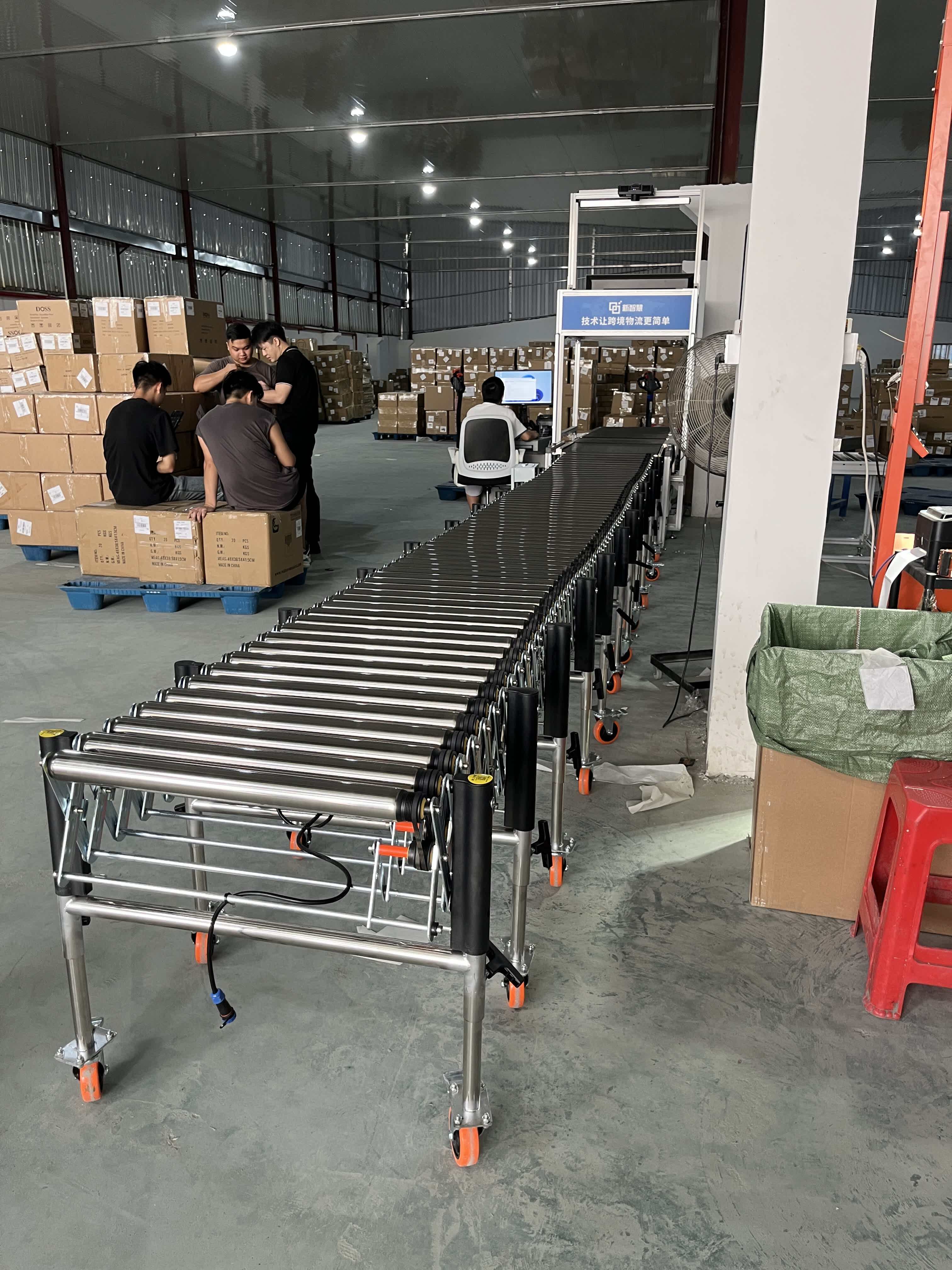 Double-layer Multi-Wedge Belt Powered Roller Conveyor Mixed Loading and Unloading Applications